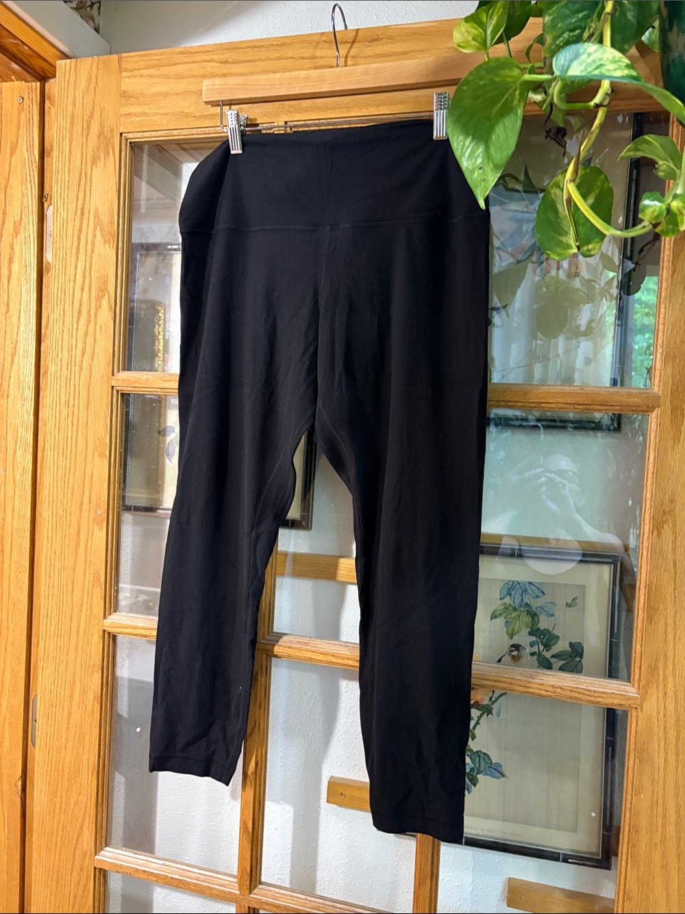 Lululemon size 14 Black High-Waist Leggings